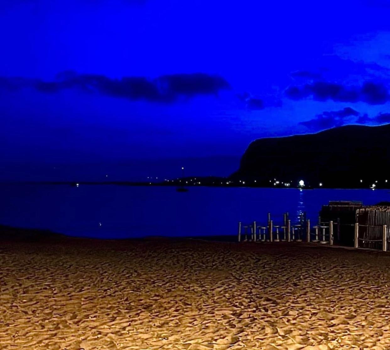 法维尼亚纳Stabilimento Lido Burrone住宿加早餐旅馆 外观 照片